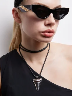 Amity Shark Necklace - Silver